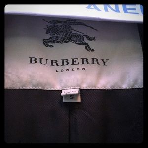 Burberry wool/cashmere...Double-breasted pea Coat!